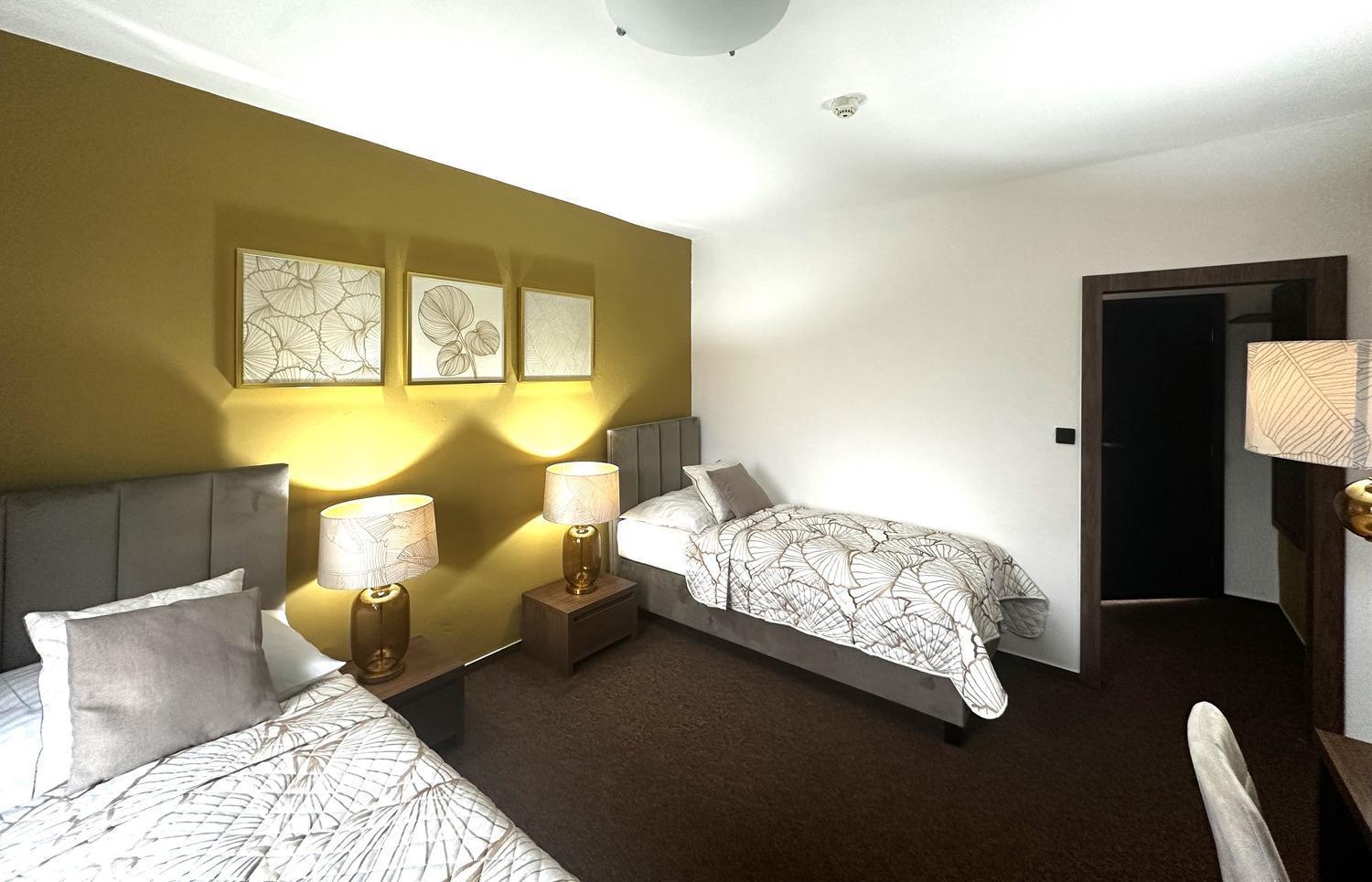 Hotel Zlaty Byk Rimaszombat Kültér fotó